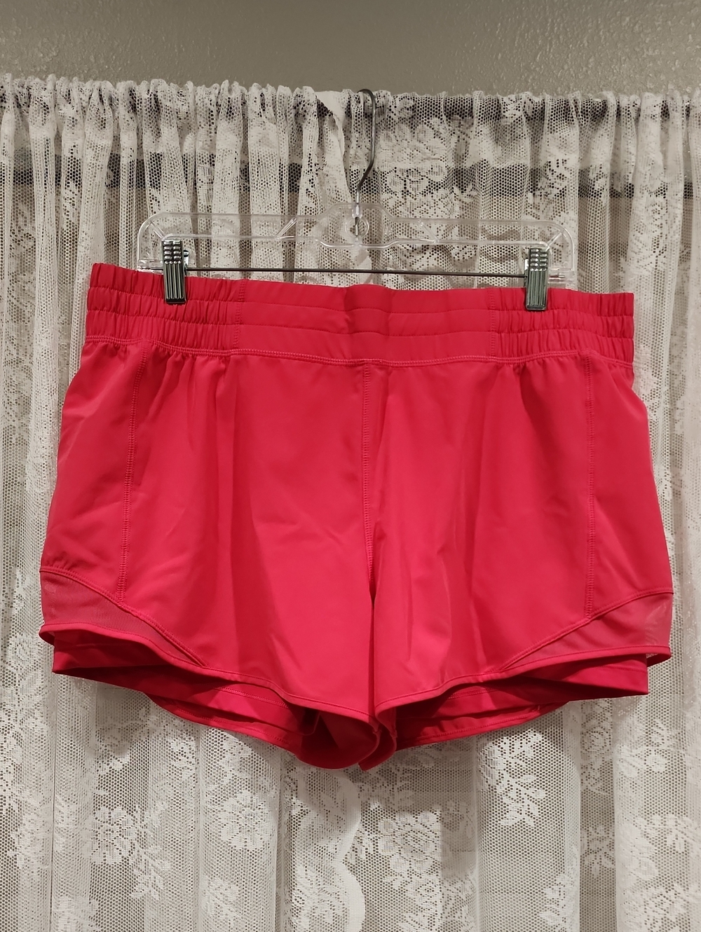 MONDETTA ATHLETIC SHORTS